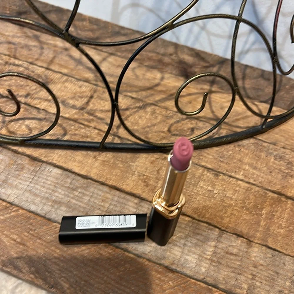 🆕 L’Oréal Colour Riche - Picture 3 of 13